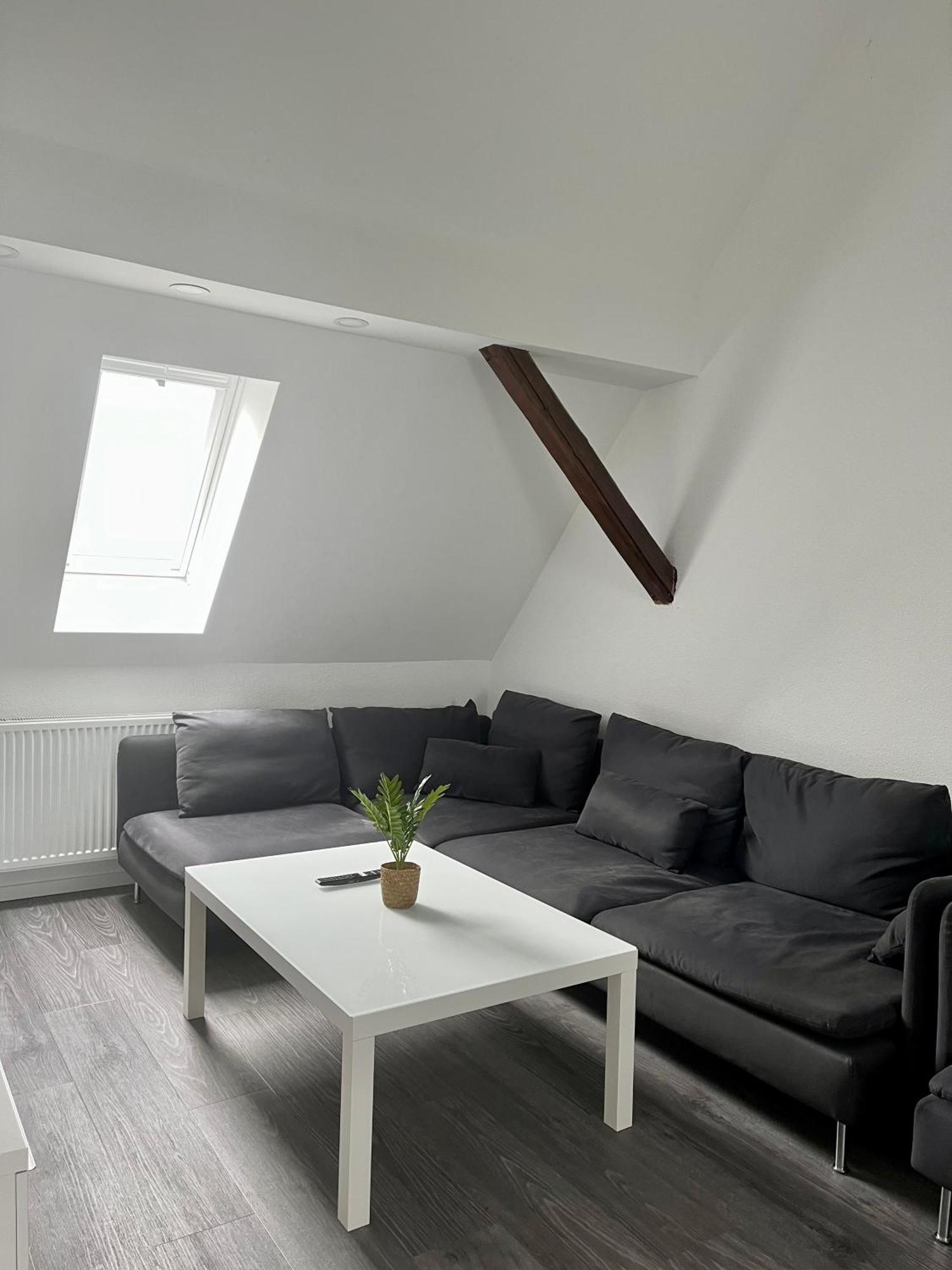 Rk-Lounge,2- Zimmer Wohnung - Modern Und Stylisch Baden-Baden Buitenkant foto
