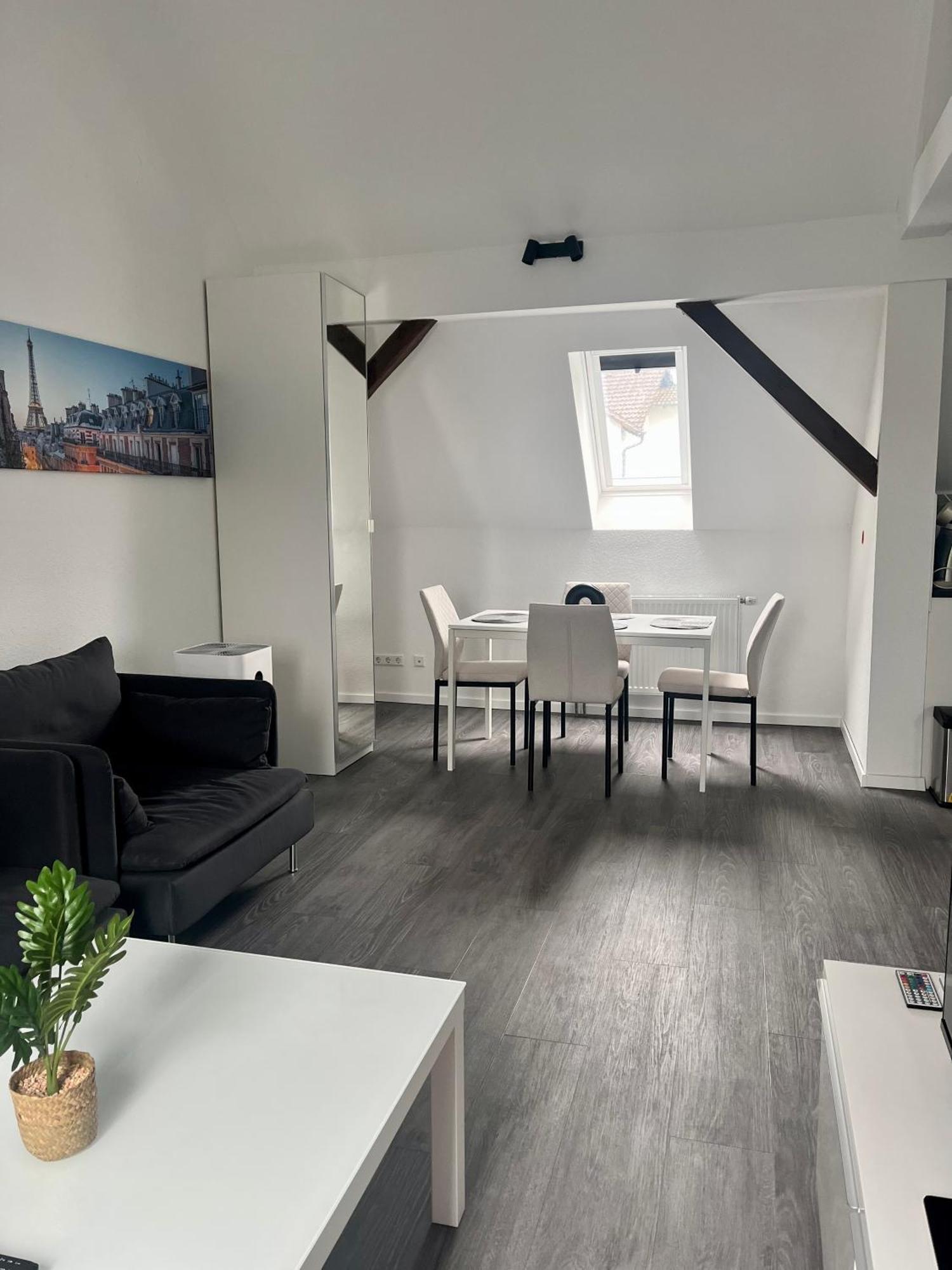 Rk-Lounge,2- Zimmer Wohnung - Modern Und Stylisch Baden-Baden Buitenkant foto
